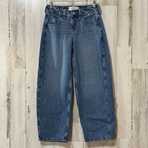 Hollister Women's Wide Leg Tapered Ankle Blue Jeans 25 Short